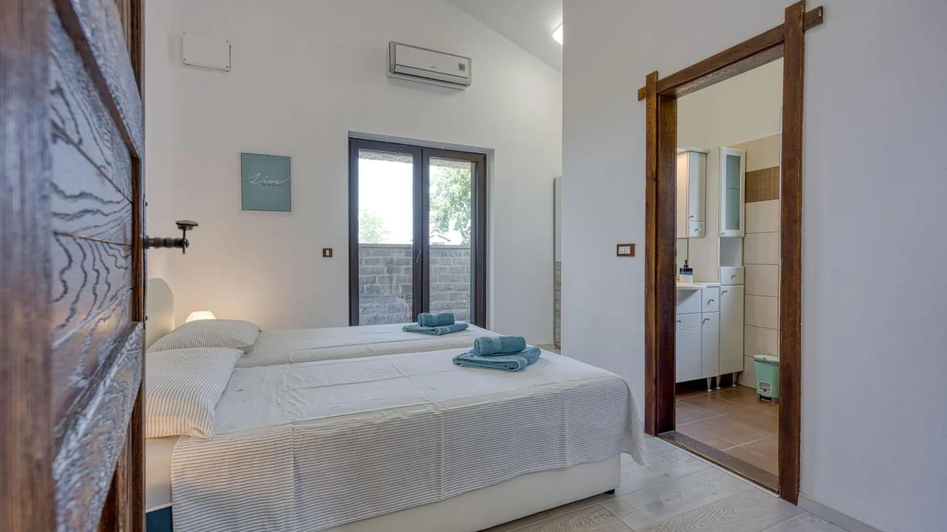 Villa Kristina With Pool - Happy Rentals Tar-Vabriga 0*,  Croatia