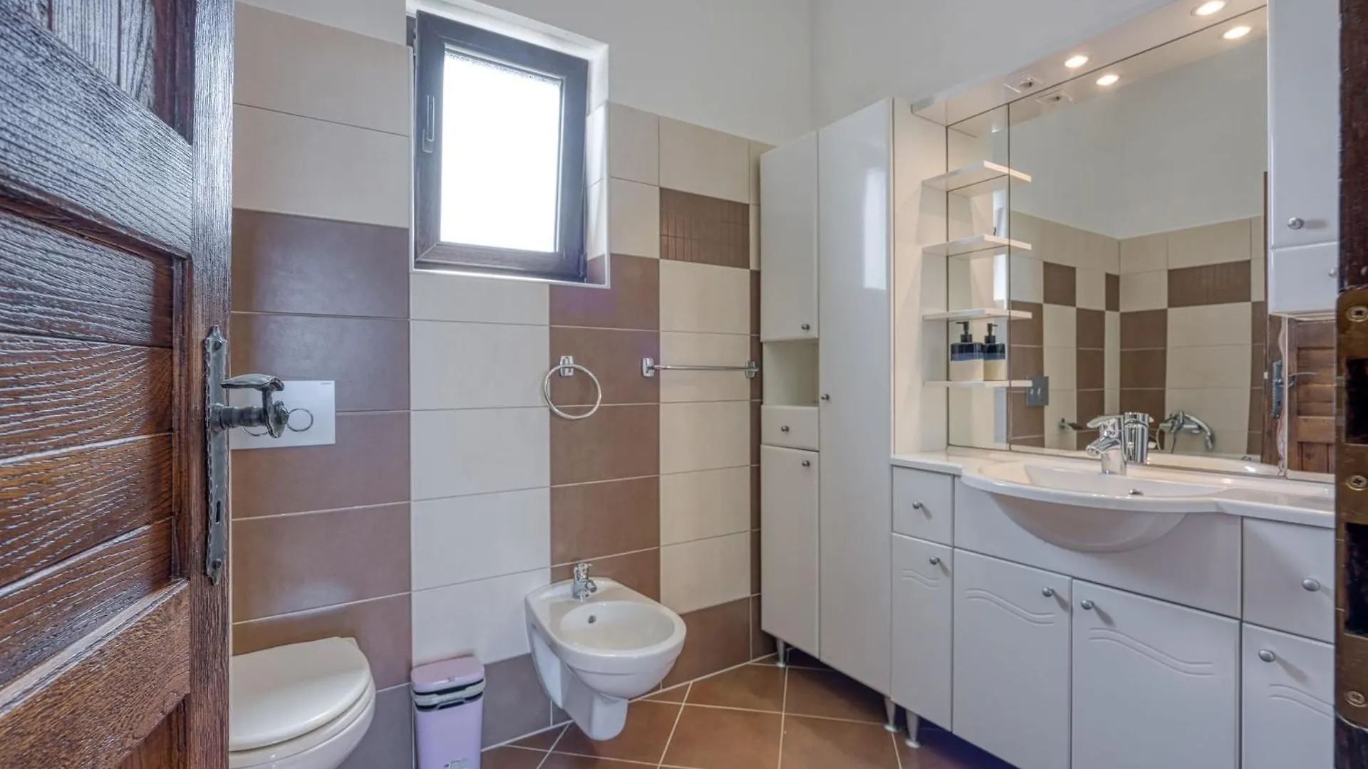 Villa Kristina With Pool - Happy Rentals Tar-Vabriga