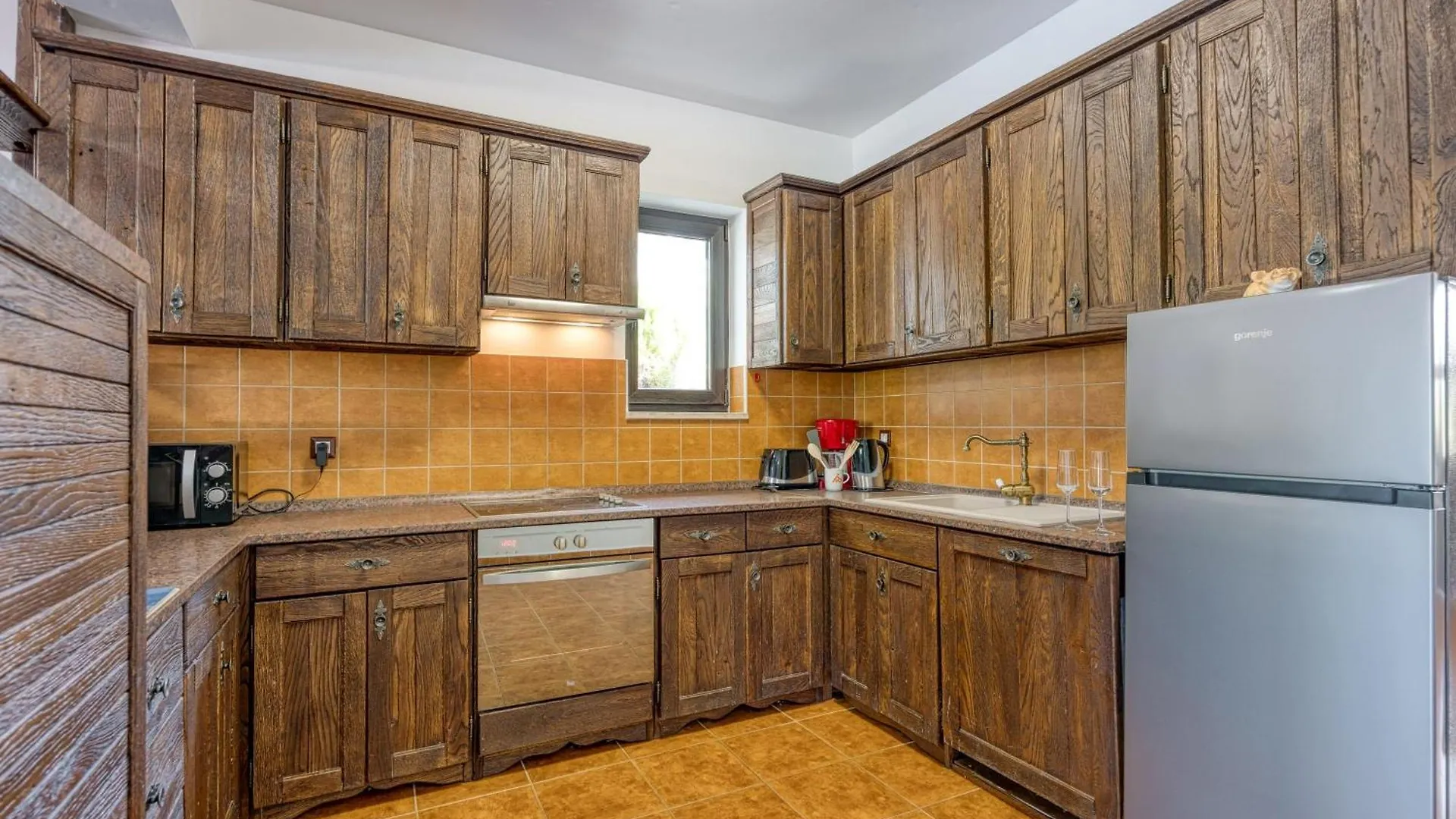 Villa Kristina With Pool - Happy Rentals Tar-Vabriga Apartman
